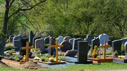 На Київщині закривають кладовища до кінця карантину