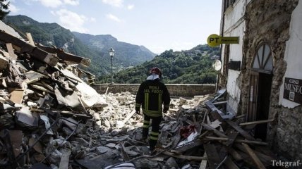 В Италии объявлено чрезвычайное положение из-за землетрясения