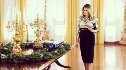 Роскоши много не бывает: Мелания Трамп в последний раз украсила Белый дом к Рождеству (фото, видео)