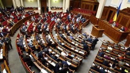 Спикер ВР официально обратился к фракциям-инициаторам развала коалиции