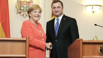 На кортеж канцлера ФРГ и премьера Молдовы напал наркоман