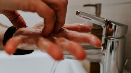 Дотримуйтеся простих правил миття рук