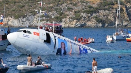 В Турции затопили Airbus A300 для развития дайвинга (Фото)
