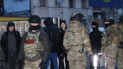 Силовики задерживают молодых людей из "ЧВК Редан" в одном из городов Украины