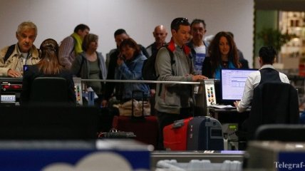 В частично открытом аэропорту Брюсселя образовались очереди