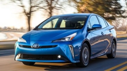 Toyota презентовала обновленный вариант Prius 2020 года