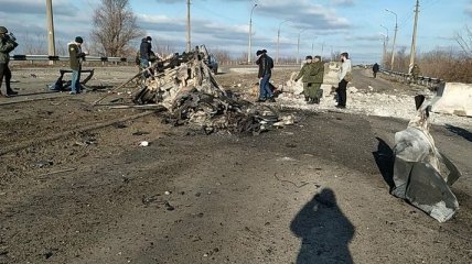 Возле блокпоста оккупантов на Донбассе микроавтобус наехал на мину: Есть погибшие