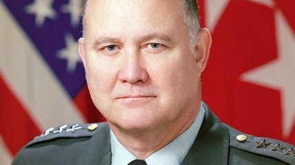 В США скончался генерал, командовавший операцией "Буря в пустыне"