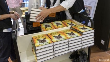 Джоан Роулинг выпустит серию новых книг о Хогвартсе
