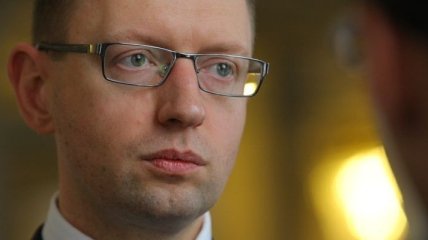 Арсений Яценюк выступает за лишение полномочий Ю.Одарченко