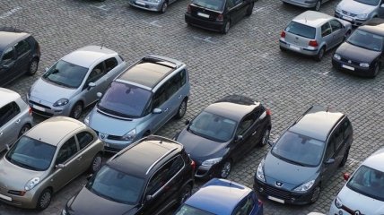 В Киеве согласовали новые правила парковки: подробности изменений