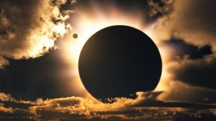 Сонячне затемнення 25 жовтня 2022 року — поради езотерика