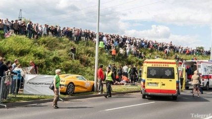 Водитель Ferrari сбил 19 людей на автошоу в Польше, среди них дети