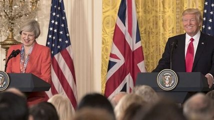 Трамп собирается посетить Британию 