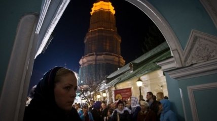 На кладбищах Киева 9-15 мая будут продолжаться поминальные дни 