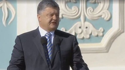Порошенко: Украина будет работать над сближением с ЕС и НАТО 
