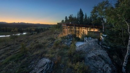 Потрясающий домик в горах Канады (Фото)