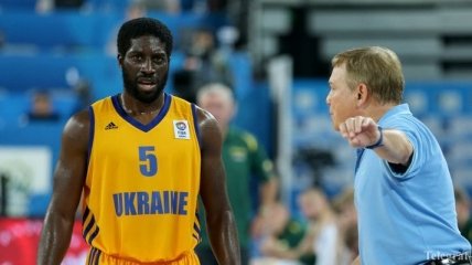 Баскетболист сборной Украины отказался переходить в "Лейкерс"