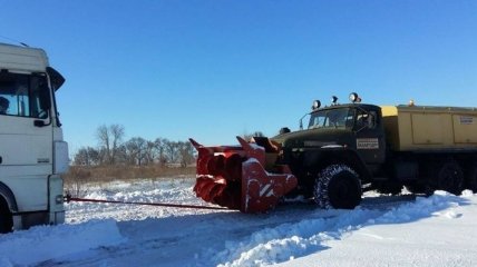 На трассе Киев - Чоп из-за снегопада ввели ограничения