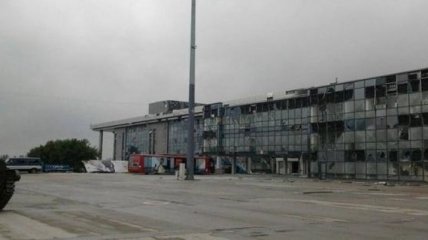Селезнев: Ситуация в донецком аэропорту пока остается стабильной