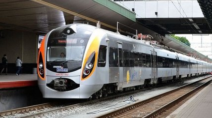 Поезд "четырех столиц" Киев-Рига планируют продлить 