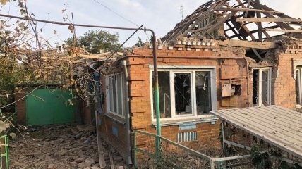 Россияне каждый день бьют по домам мирных украинцев