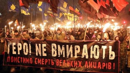 Сегодня в Киеве пройдет факельное шествие в часть Степана Бандеры