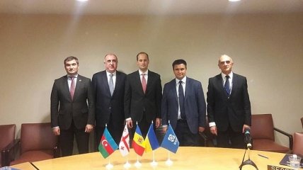 В Тбилиси подписано совместное коммюнике о сотрудничестве стран-членов ГУАМ 