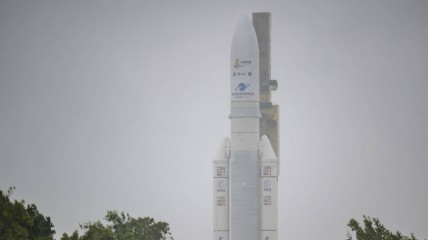 Ракета Arianespace Ariane 5 с телескопом на борту