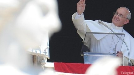 Франциск осудил применение химоружия в Сирии и призвал помолиться