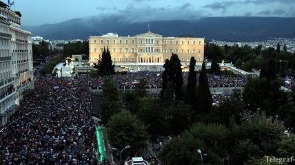 В Афинах собралось 30 тысяч "сторонников евро" 