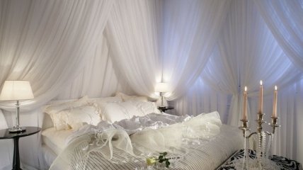 Белая спальня: простота и изысканность