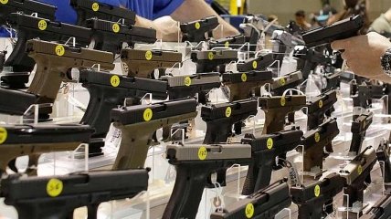 Возрастной ценз на покупку оружия повышен во Флориде