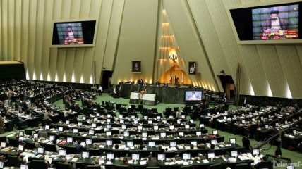 Столицу Ирана могут перенести из Тегерана в другой город