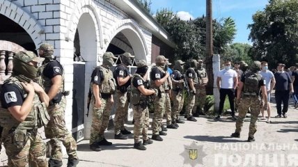 Конфликт между местными жителями и ромами на Харьковщине: полиции пришлось вмешаться