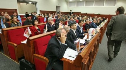 Киевсовет отказался рассматривать вопрос о Гостином дворе 