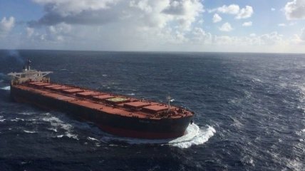 Южнокорейский корабль исчез в Южной Атлантике, ведутся поиски моряков