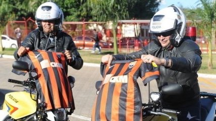 Луческу сделал сюрприз мотоциклистам-полицейским