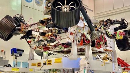 NASA протестировало роборуку аппарата Mars 2020 (Видео)