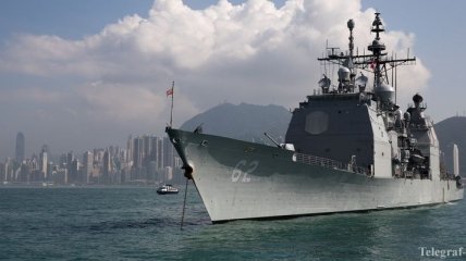 Крейсер ВМС США и эсминец РФ не поделили Филиппинское море