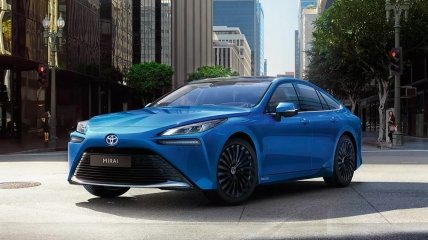 Toyota Mirai 2018 года продается в Украине.