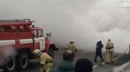 Масштабное ДТП в Киеве: сгорели 3 автомобиля и фура