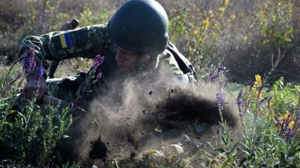 Эскалация на Донбассе: много обстрелов, один военный погиб, еще один ранен