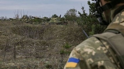 На Донбасі окупанти 15 разів відкрили вогонь по позиціях ВСУ: загинув український військовий