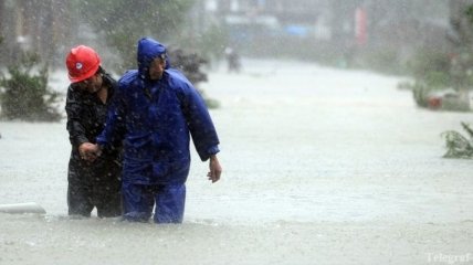На побережье Восточного Китая обрушился тайфун "Хайкуэй"