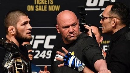 "Бой состоится": в UFC не намерены переносить схватку Нурмагомедов - Фергюсон