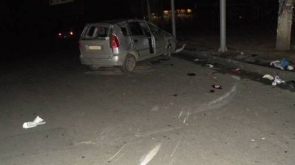 ДТП в Николаеве: водитель едва выжил после удара в электроопору