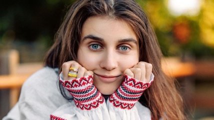 Украинская певица Яна Шемаева, более известная как Jerry Heil