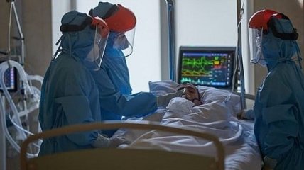 В Черкасской области коронавирусом заболели почти 300 человек