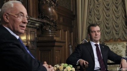 Николай Азаров и Дмитрий Медведев не видят никакой торговой войны 